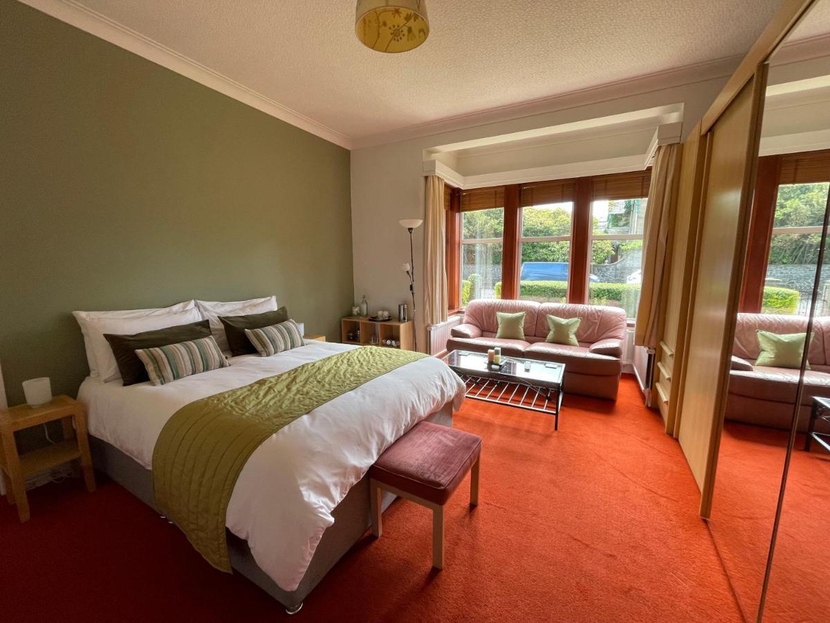 Blackburn Villa B&B แอร์ ภายนอก รูปภาพ